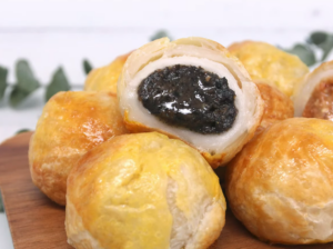 Crispy Mochi Pastry With Spring Home Glutinous Rice Ball